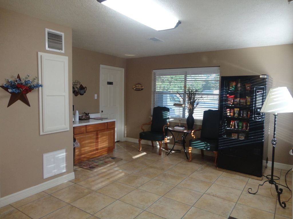 Garden Inn And Suites Silsbee Εσωτερικό φωτογραφία