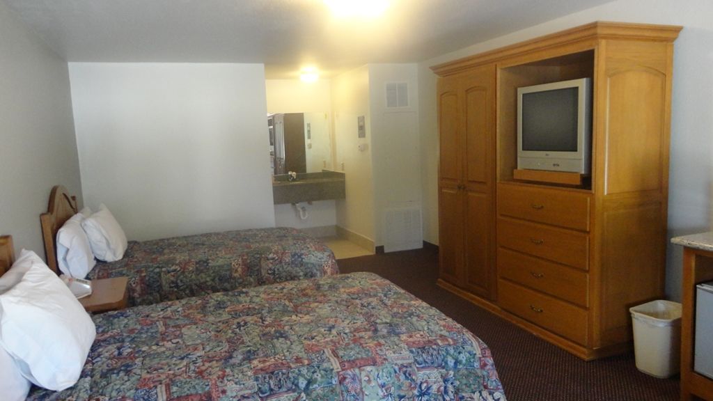 Garden Inn And Suites Silsbee Δωμάτιο φωτογραφία